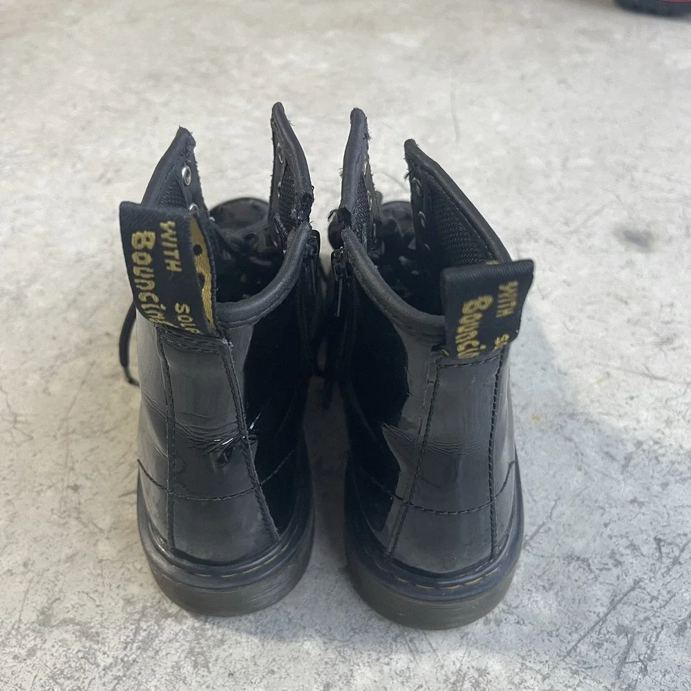 Youth Dr. Martens Doc Black Patent Leather Side Zip Combat Boots 1460J Size 5